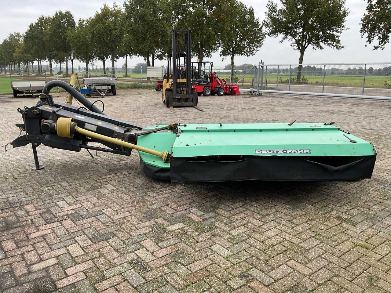 Deutz-Fahr KM 5.29 - Desbrozadora de martillos/ Trituradora: foto 5 Deutz-Fahr KM 5.29 - Desbrozadora de martillos/ Trituradora: foto 5