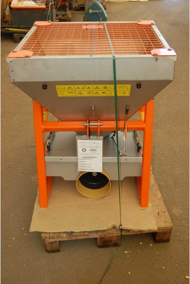 Ecotech XTB-250 - Esparcidor de sal: foto 4 Ecotech XTB-250 - Esparcidor de sal: foto 4
