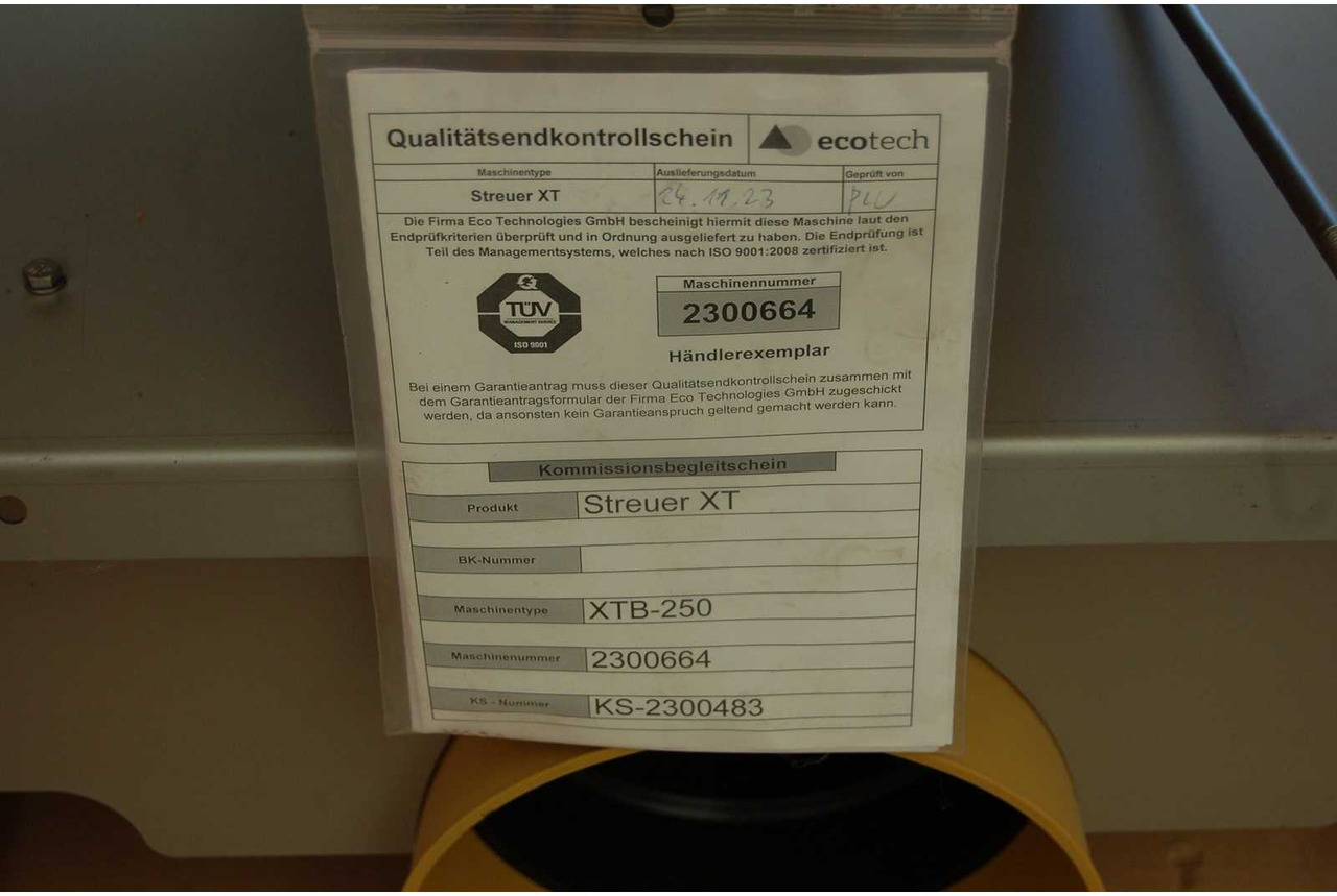 Ecotech XTB-250 - Esparcidor de sal: foto 2 Ecotech XTB-250 - Esparcidor de sal: foto 2