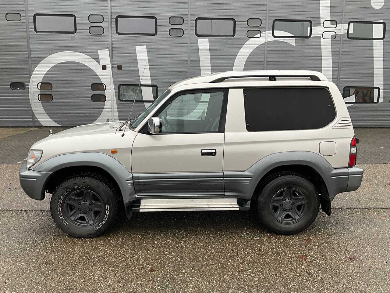 1997 TOYOTA CHALLENGER 3.0TD 3D LANDCRUISER COMMERCIAL VEHICLE VP-RX-08 - Furgoneta: foto 2 1997 TOYOTA CHALLENGER 3.0TD 3D LANDCRUISER COMMERCIAL VEHICLE VP-RX-08 - Furgoneta: foto 2