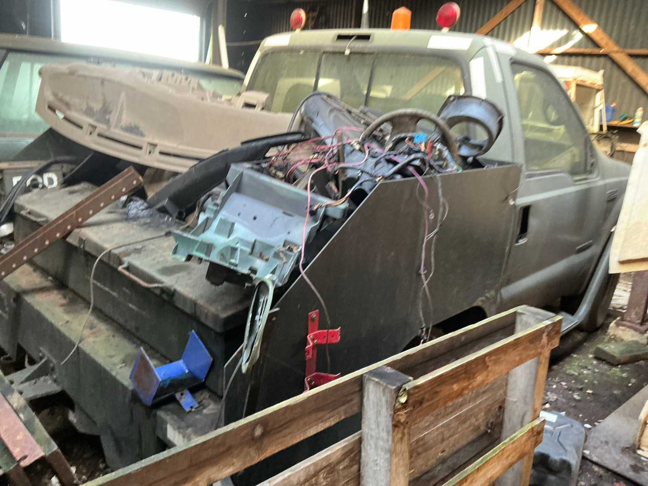 1999 FORD F-350 COMMERCIAL VEHICLE - Furgoneta: foto 2 1999 FORD F-350 COMMERCIAL VEHICLE - Furgoneta: foto 2