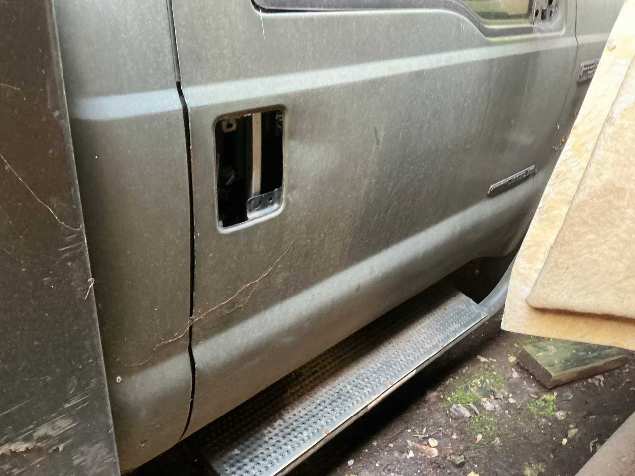 Furgoneta 1999 FORD F-350 COMMERCIAL VEHICLE: foto 7 Furgoneta 1999 FORD F-350 COMMERCIAL VEHICLE: foto 7