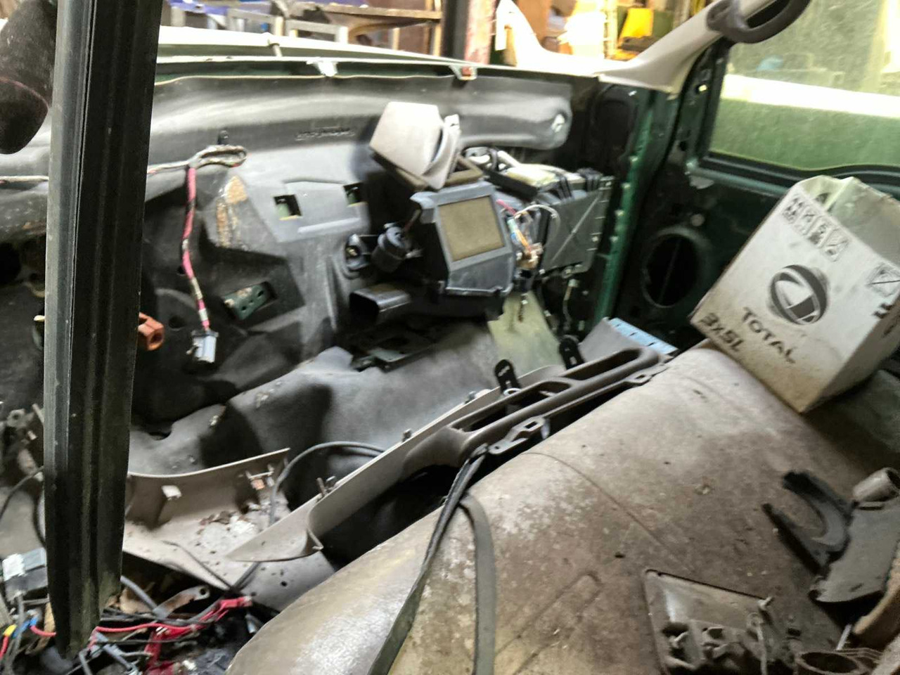 Furgoneta 1999 FORD F-350 COMMERCIAL VEHICLE: foto 12 Furgoneta 1999 FORD F-350 COMMERCIAL VEHICLE: foto 12