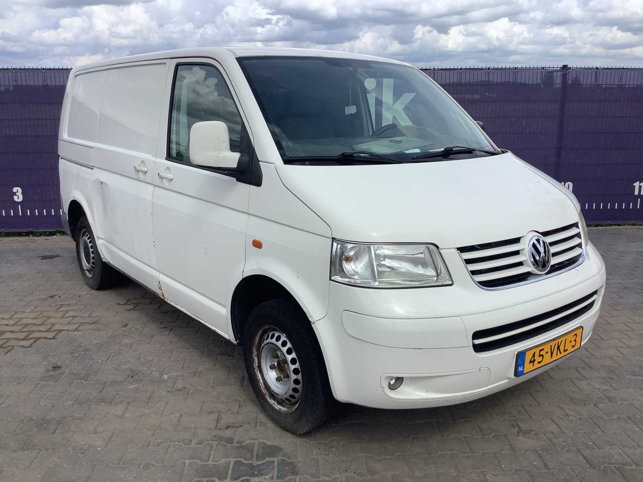 2007 - VOLKSWAGEN - TRANSPORTER - 1.9 TDI 300 T800 - COMMERCIAL VEHICLE - Furgoneta: foto 2 2007 - VOLKSWAGEN - TRANSPORTER - 1.9 TDI 300 T800 - COMMERCIAL VEHICLE - Furgoneta: foto 2