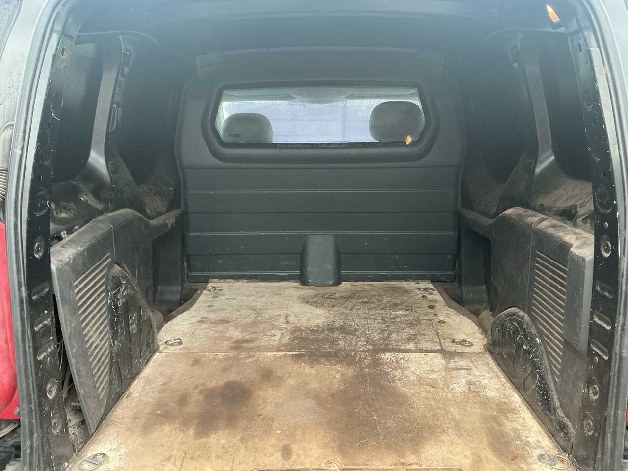 2009 - CITROEN - BERLINGO - 1.6 HDI 500 COMFORT - COMMERCIAL VEHICLE - Furgoneta: foto 5 2009 - CITROEN - BERLINGO - 1.6 HDI 500 COMFORT - COMMERCIAL VEHICLE - Furgoneta: foto 5