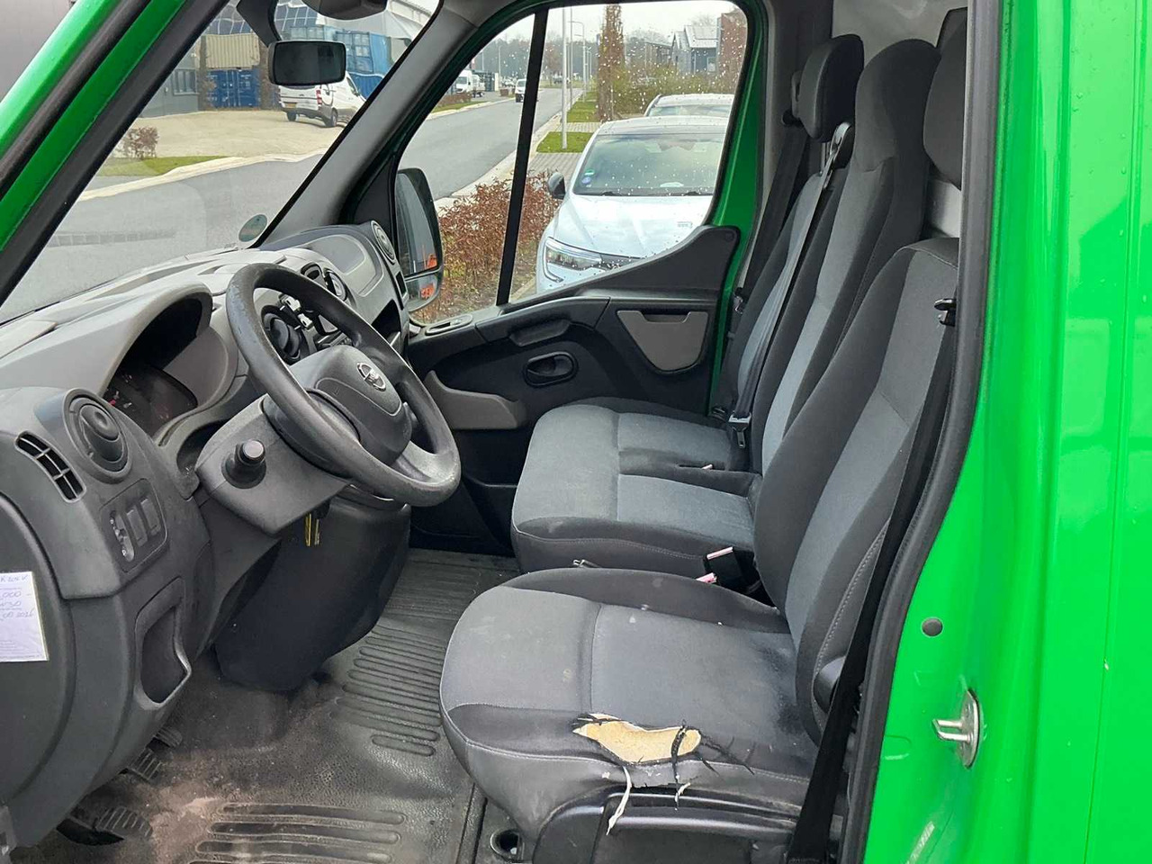 Furgoneta 2013 NISSAN NV400 2.3DCI L1H1 VISIA COMMERCIAL VEHICLE: foto 17 Furgoneta 2013 NISSAN NV400 2.3DCI L1H1 VISIA COMMERCIAL VEHICLE: foto 17