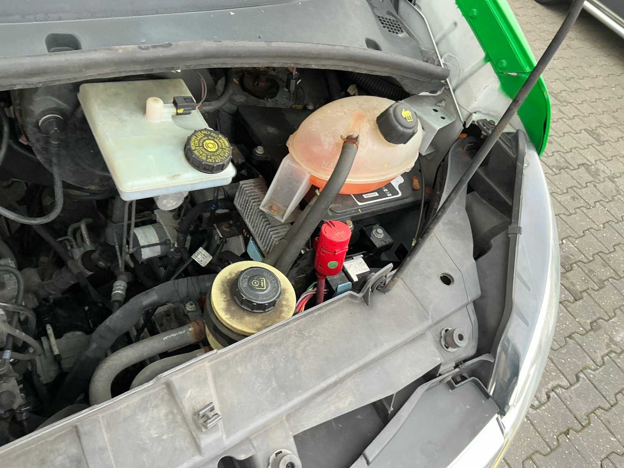 Furgoneta 2013 NISSAN NV400 2.3DCI L1H1 VISIA COMMERCIAL VEHICLE: foto 35 Furgoneta 2013 NISSAN NV400 2.3DCI L1H1 VISIA COMMERCIAL VEHICLE: foto 35