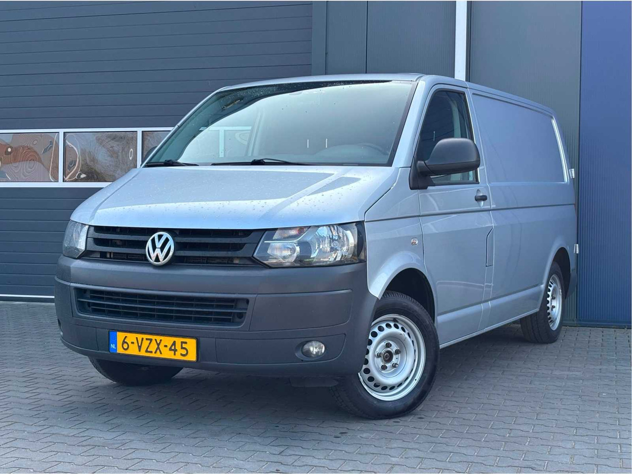 2013 VOLKSWAGEN TRANSPORTER COMMERCIAL VEHICLE - Furgoneta: foto 1 2013 VOLKSWAGEN TRANSPORTER COMMERCIAL VEHICLE - Furgoneta: foto 1