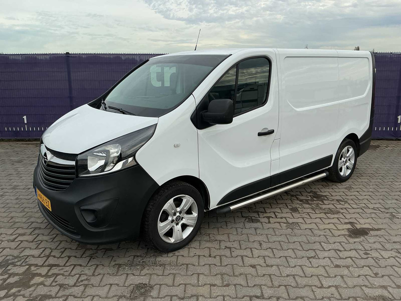 2016 - OPEL - VIVARO - 1.6 CDTI L1H1 SPORT - COMMERCIAL VEHICLE - Furgoneta: foto 1 2016 - OPEL - VIVARO - 1.6 CDTI L1H1 SPORT - COMMERCIAL VEHICLE - Furgoneta: foto 1