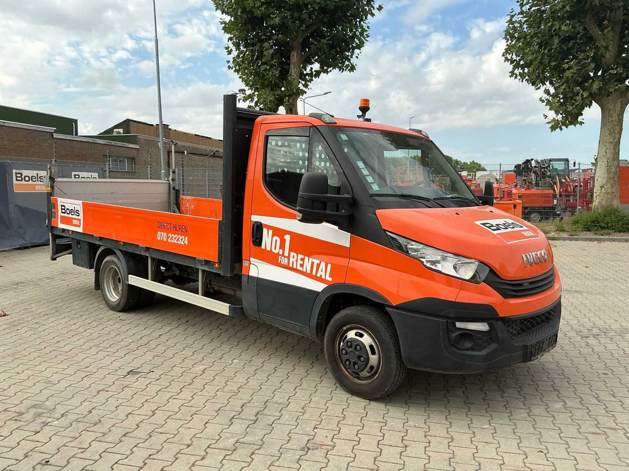 2019 IVECO DAILY 35-140 FLATBED TRUCK - Furgoneta: foto 4 2019 IVECO DAILY 35-140 FLATBED TRUCK - Furgoneta: foto 4