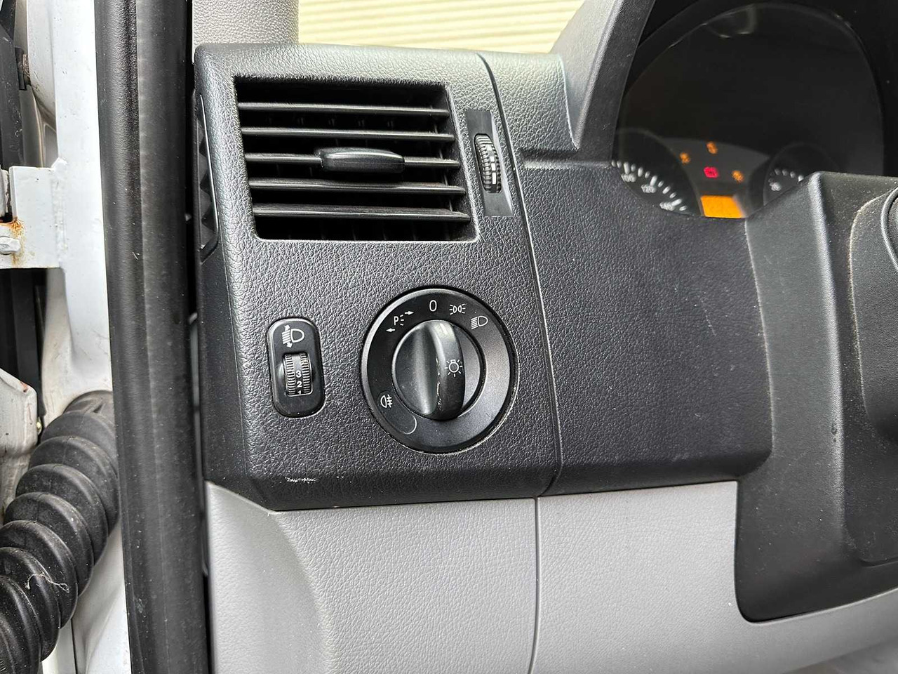 Furgoneta MERCEDES-BENZ SPRINTER 213 2.2 CDI 366 FUNCTIONAL HD 129HP 2013, V-006-PG COMMERCIAL VEHICLE: foto 13 Furgoneta MERCEDES-BENZ SPRINTER 213 2.2 CDI 366 FUNCTIONAL HD 129HP 2013, V-006-PG COMMERCIAL VEHICLE: foto 13