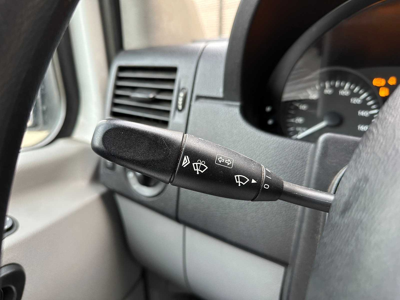 Furgoneta MERCEDES-BENZ SPRINTER 213 2.2 CDI 366 FUNCTIONAL HD 129HP 2013, V-006-PG COMMERCIAL VEHICLE: foto 14 Furgoneta MERCEDES-BENZ SPRINTER 213 2.2 CDI 366 FUNCTIONAL HD 129HP 2013, V-006-PG COMMERCIAL VEHICLE: foto 14