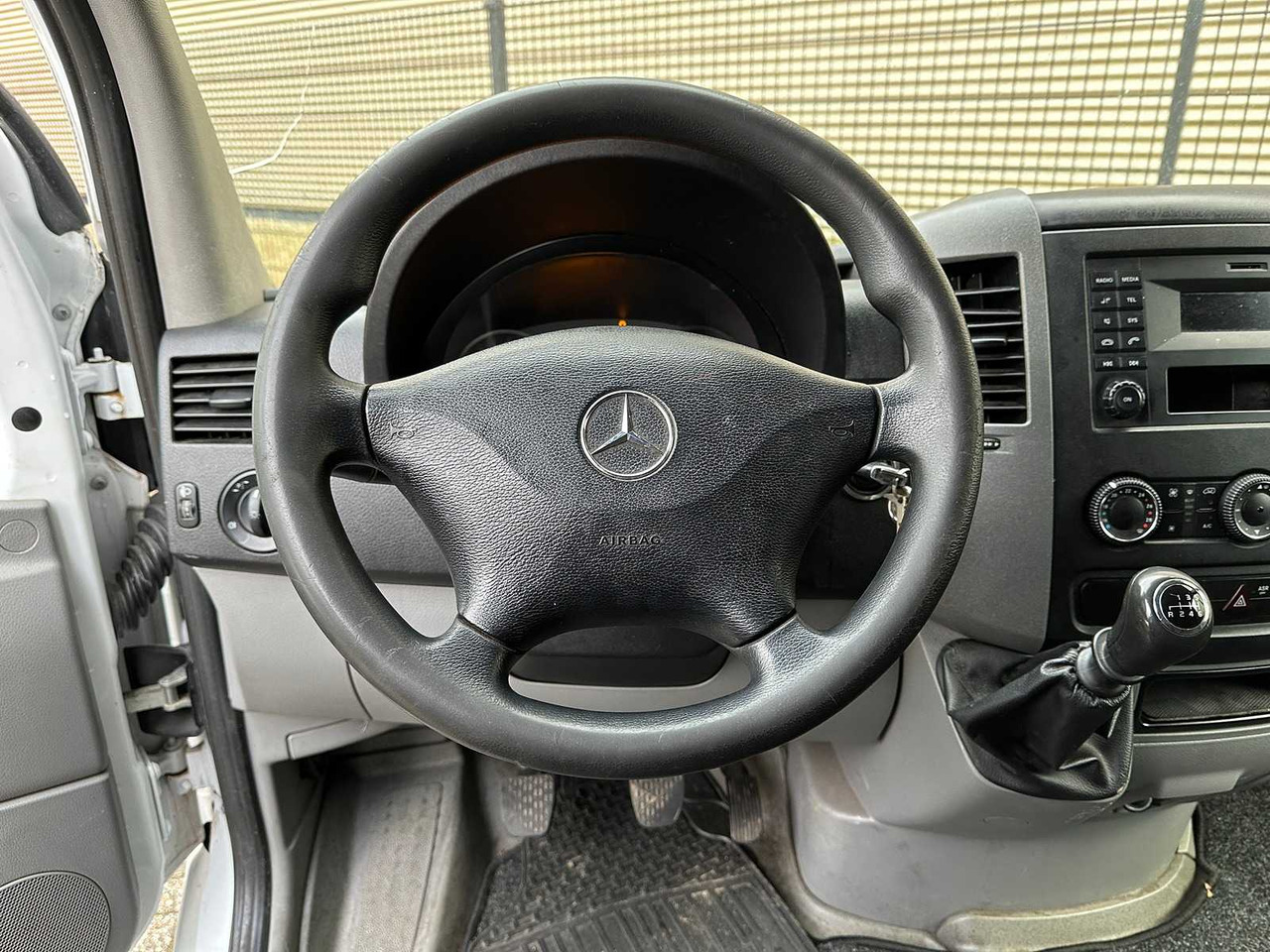 Furgoneta MERCEDES-BENZ SPRINTER 213 2.2 CDI 366 FUNCTIONAL HD 129HP 2013, V-006-PG COMMERCIAL VEHICLE: foto 11 Furgoneta MERCEDES-BENZ SPRINTER 213 2.2 CDI 366 FUNCTIONAL HD 129HP 2013, V-006-PG COMMERCIAL VEHICLE: foto 11