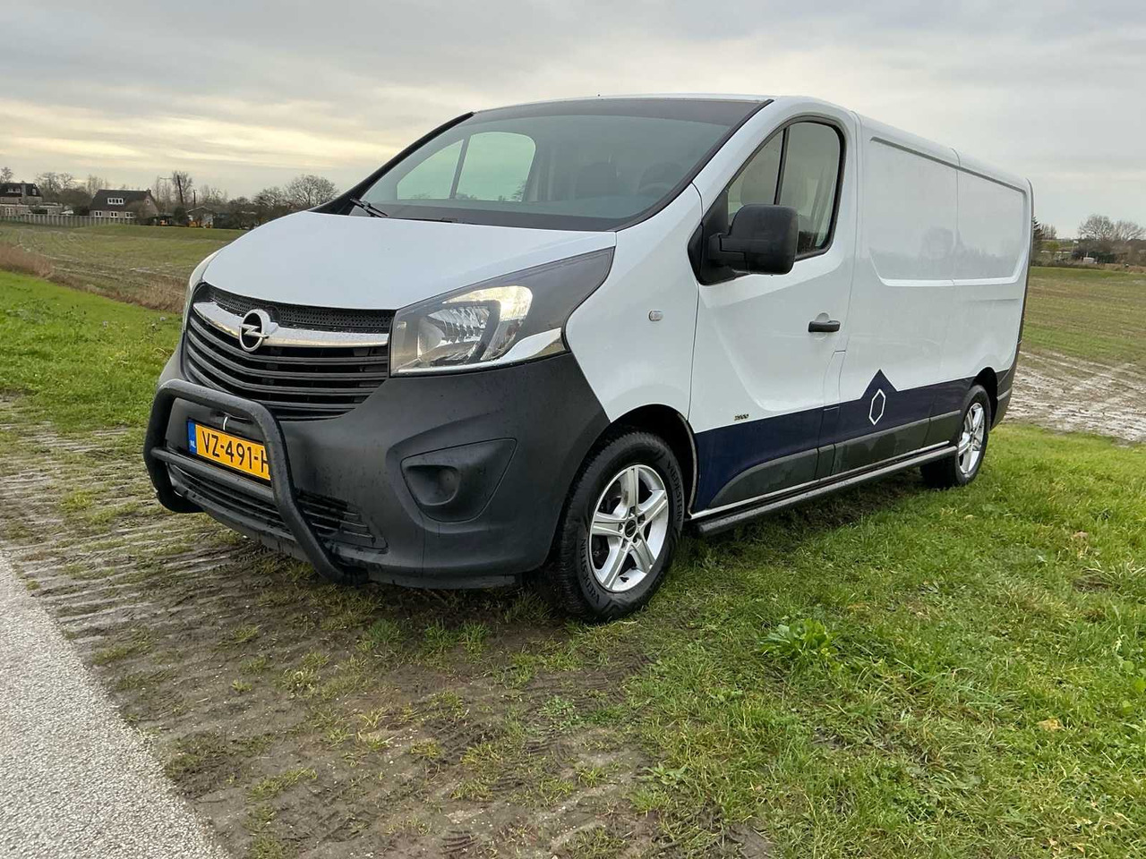 OPEL VIVARO 1.6 CDTI L2H1 DCSPEC COMMERCIAL VEHICLE - Furgoneta: foto 1 OPEL VIVARO 1.6 CDTI L2H1 DCSPEC COMMERCIAL VEHICLE - Furgoneta: foto 1
