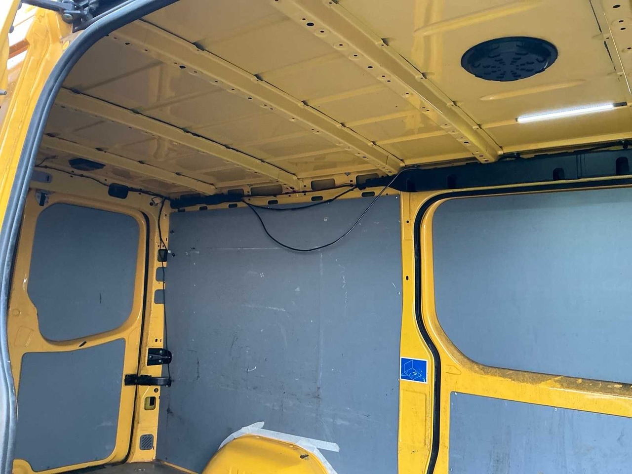 Furgoneta VOLKSWAGEN CRAFTER 50 2.0 TDI L2H2 BMDC COMMERCIAL VEHICLE: foto 37