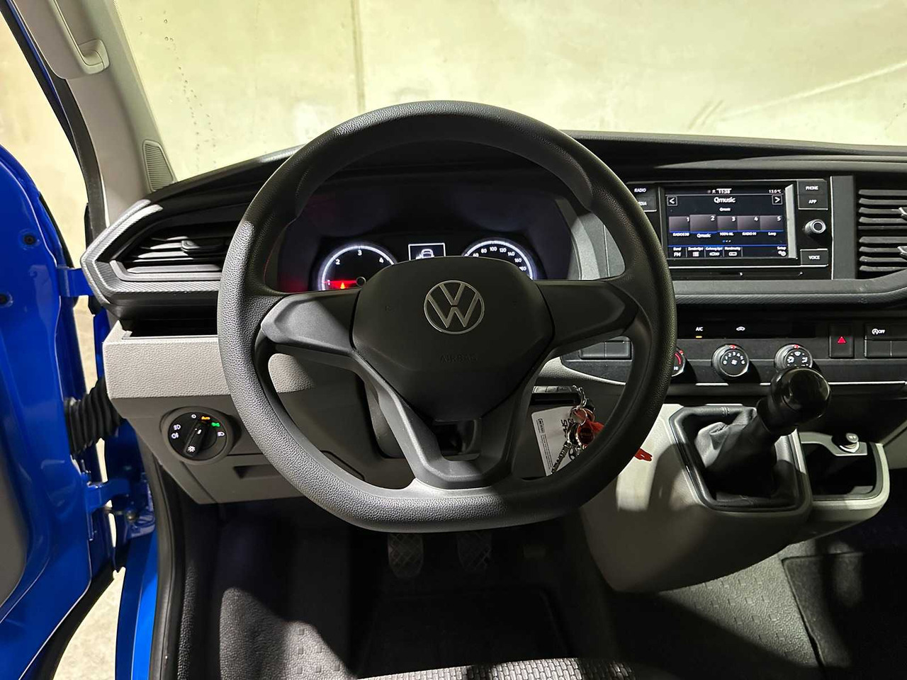 Furgoneta VOLKSWAGEN TRANSPORTER 2.0 TDI L1H1 28 90HP 2021, VLF-37-F COMMERCIAL VEHICLE: foto 16 Furgoneta VOLKSWAGEN TRANSPORTER 2.0 TDI L1H1 28 90HP 2021, VLF-37-F COMMERCIAL VEHICLE: foto 16