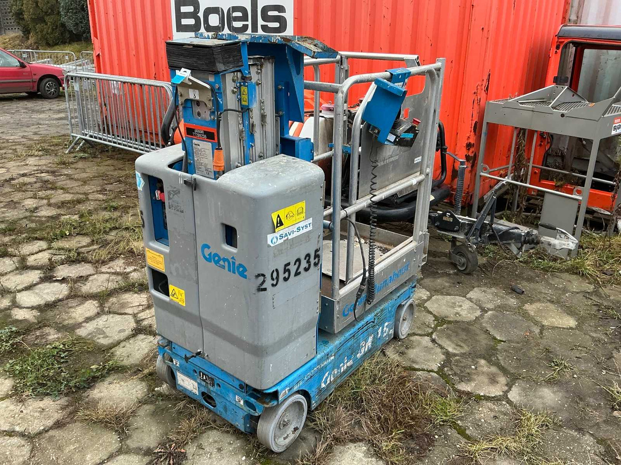 GENIE - GR-15 - AERIAL WORK PLATFORMS - 2016 (77295235) - Plataforma elevadora: foto 2 GENIE - GR-15 - AERIAL WORK PLATFORMS - 2016 (77295235) - Plataforma elevadora: foto 2