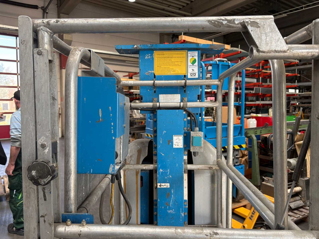 GENIE GR12 AERIAL WORK PLATFORM - Plataforma elevadora: foto 5 GENIE GR12 AERIAL WORK PLATFORM - Plataforma elevadora: foto 5