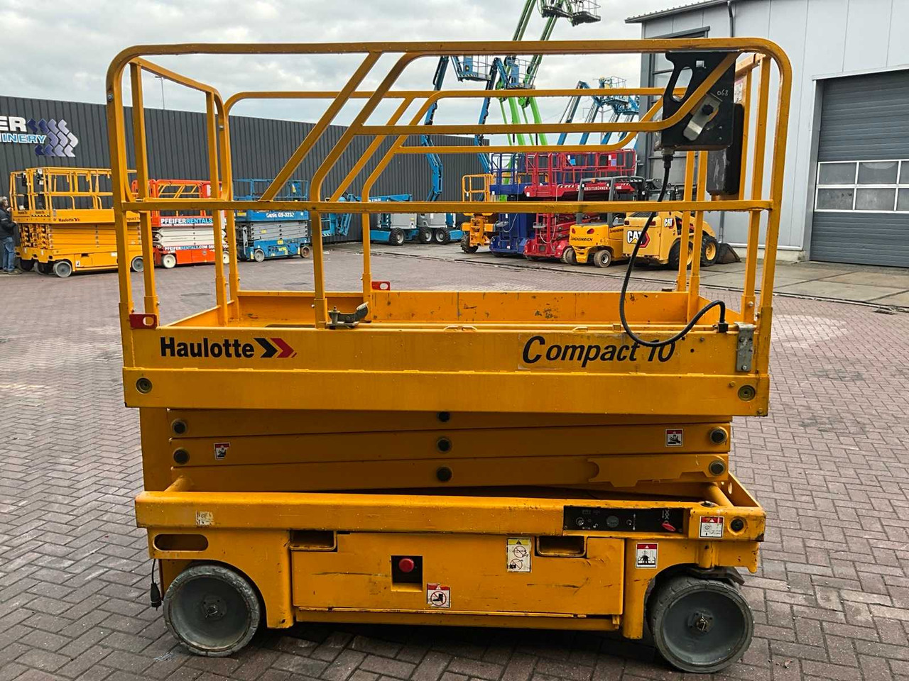 Haulotte Compact 10 - Plataforma elevadora: foto 5 Haulotte Compact 10 - Plataforma elevadora: foto 5