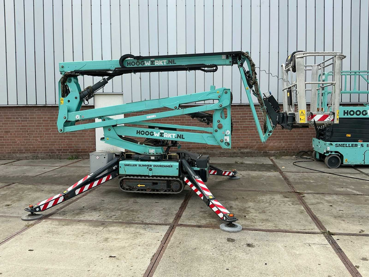 Hinowa Lightlift 17.75 IIIS performance - Plataforma elevadora: foto 2 Hinowa Lightlift 17.75 IIIS performance - Plataforma elevadora: foto 2