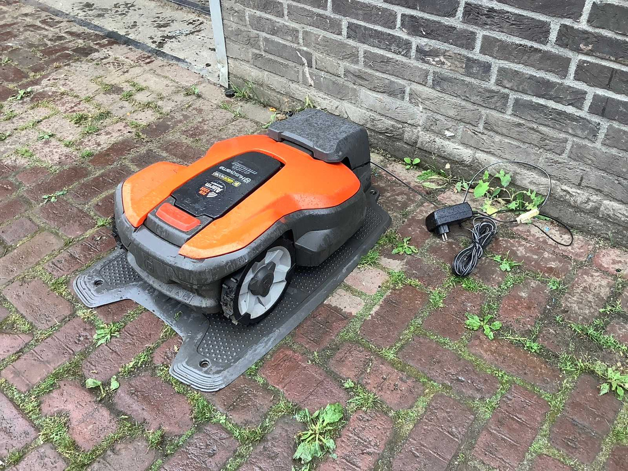 Husqvarna 305 - Cortacésped: foto 1 Husqvarna 305 - Cortacésped: foto 1