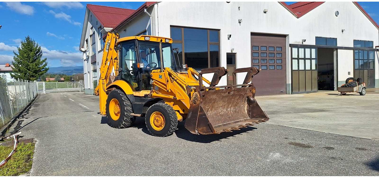 JCB - 3CX - BACKHOE LOADER - 2004 - Retroexcavadora: foto 5 JCB - 3CX - BACKHOE LOADER - 2004 - Retroexcavadora: foto 5
