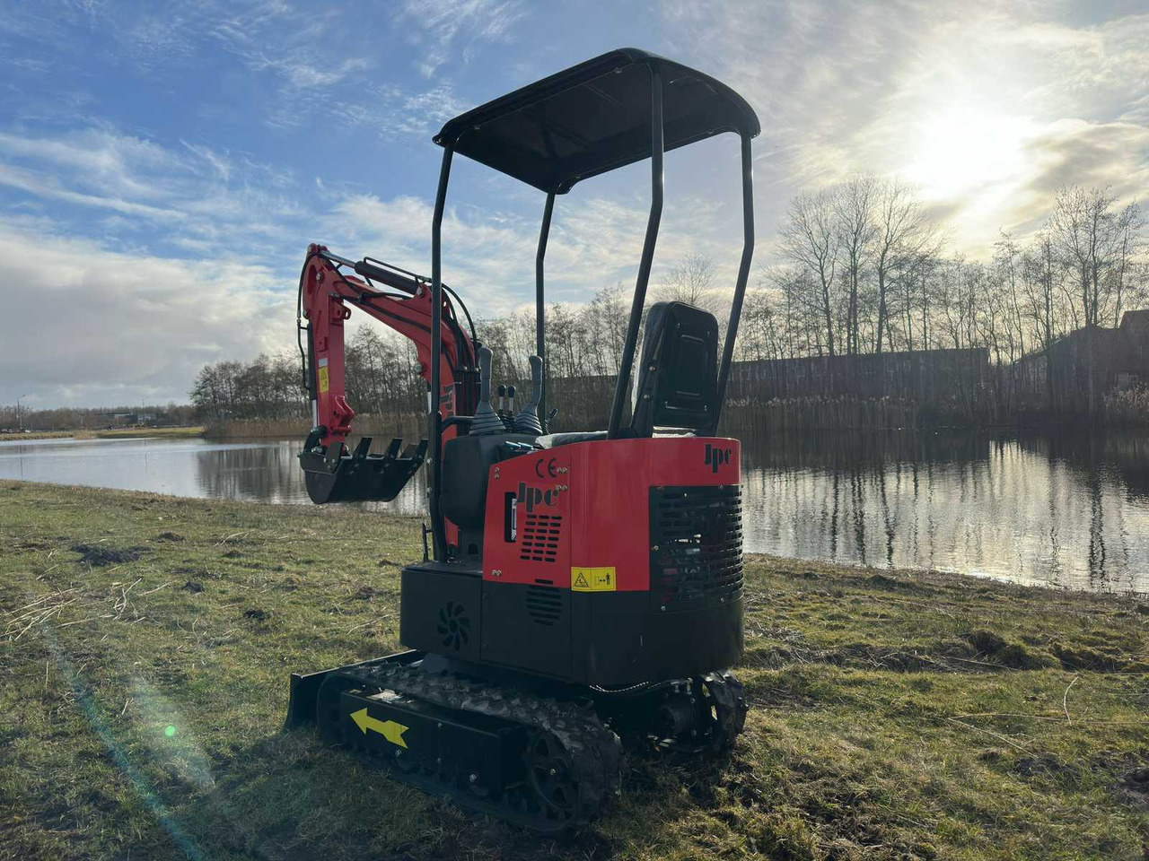 JPC HT12 R - Miniexcavadora: foto 4 JPC HT12 R - Miniexcavadora: foto 4
