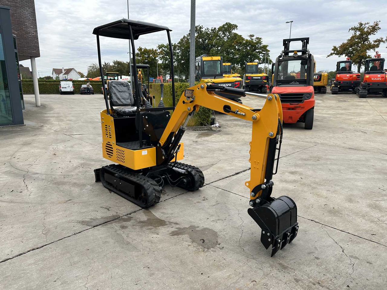 JPC KV12 - Miniexcavadora: foto 4 JPC KV12 - Miniexcavadora: foto 4