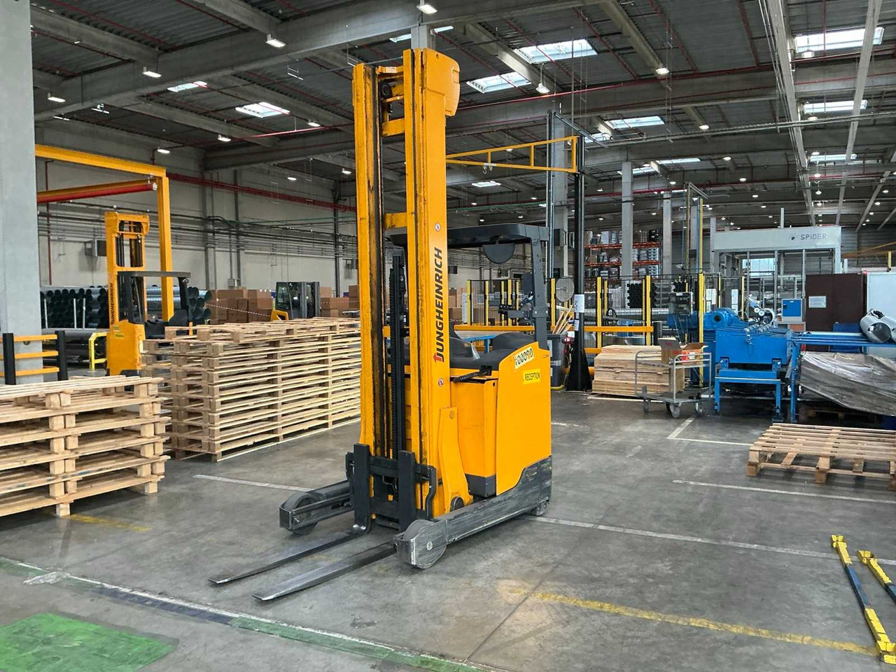 JUNGHEINRICH - 2015 - ETV214 - FORKLIFT - Carretilla elevadora: foto 3 JUNGHEINRICH - 2015 - ETV214 - FORKLIFT - Carretilla elevadora: foto 3