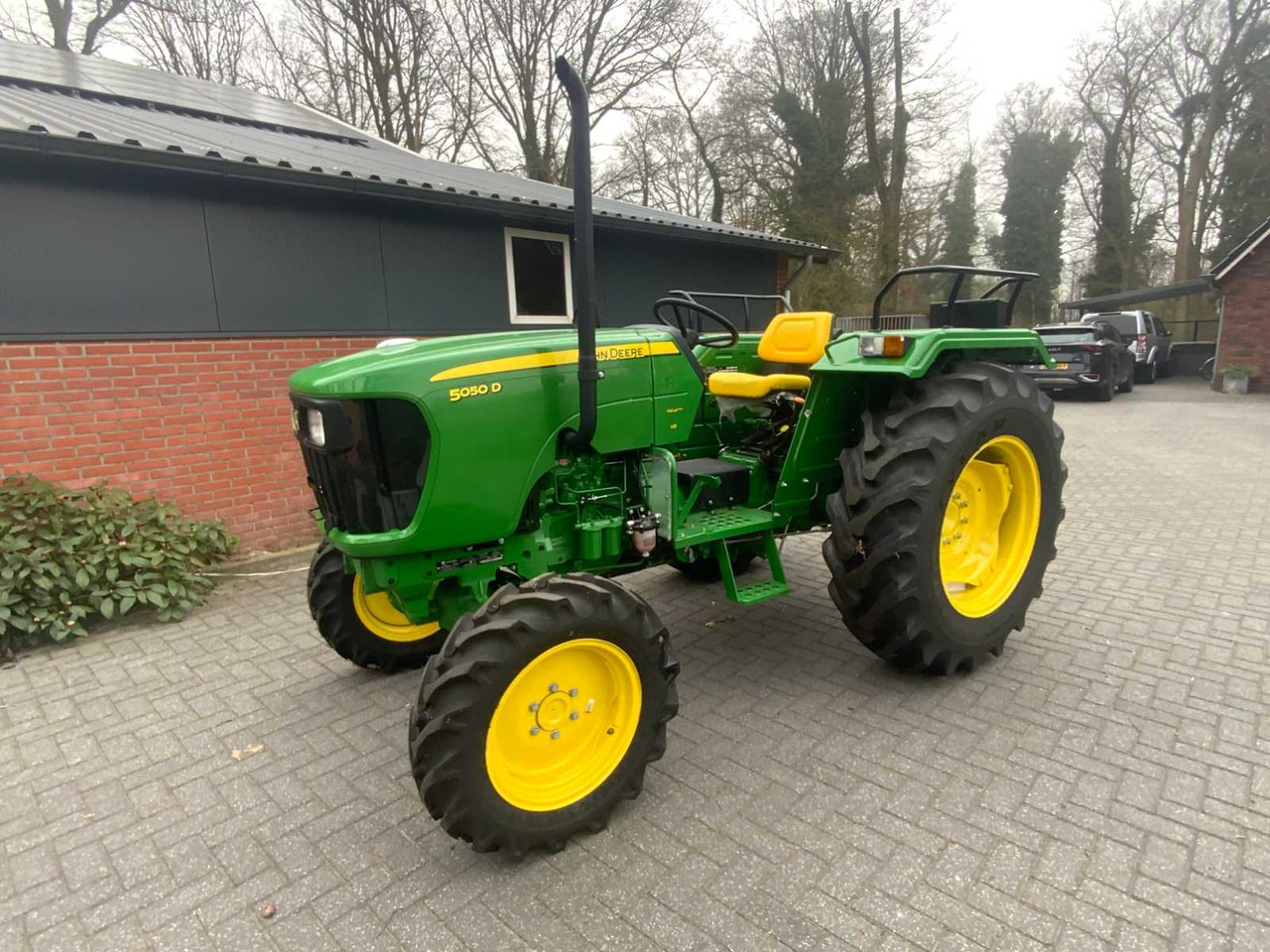 John Deere 5050D - Tractor: foto 3 John Deere 5050D - Tractor: foto 3