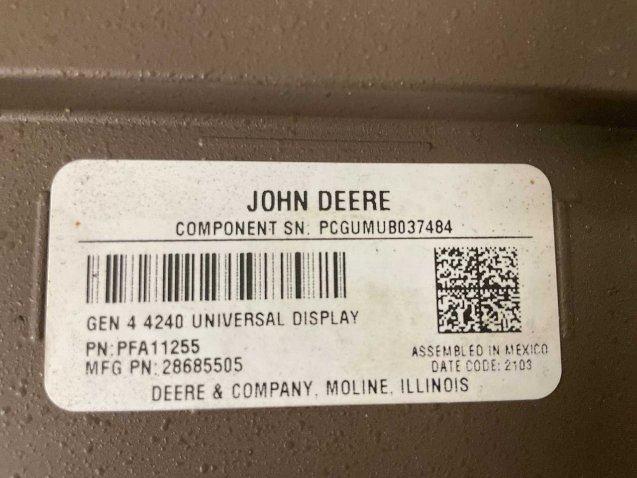 John Deere GEN4 4240 - Cargador frontal para tractor: foto 3 John Deere GEN4 4240 - Cargador frontal para tractor: foto 3