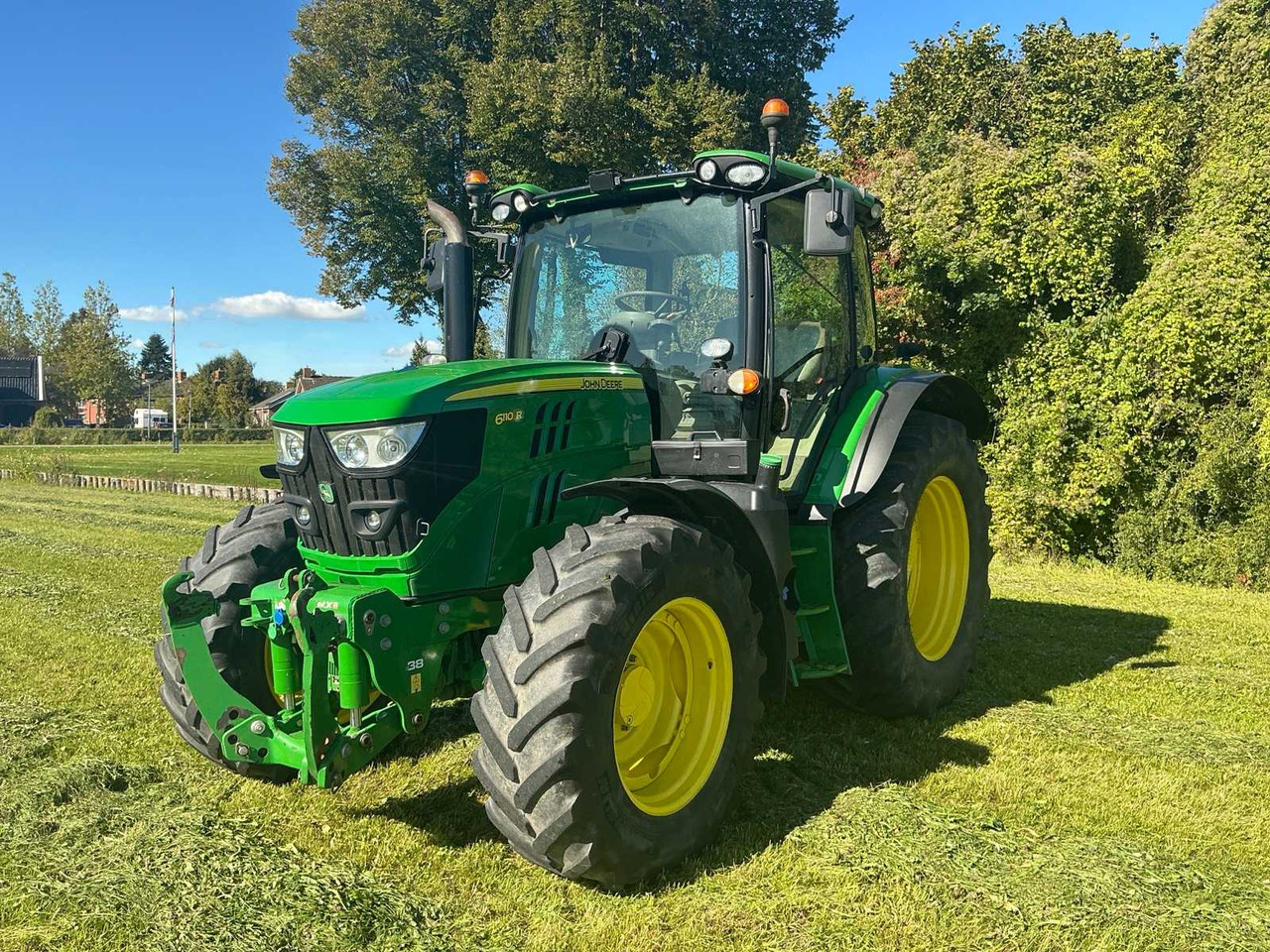 John deere 6110R - Tractor: foto 1 John deere 6110R - Tractor: foto 1