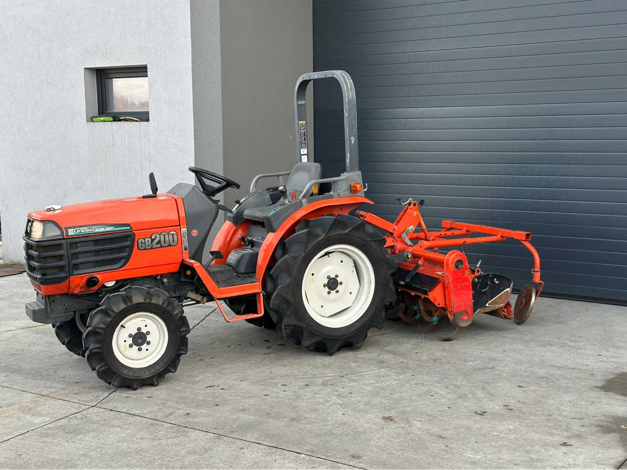 KUBOTA - GB200 - 4-WHEEL DRIVE TRACTOR - Tractor: foto 2 KUBOTA - GB200 - 4-WHEEL DRIVE TRACTOR - Tractor: foto 2