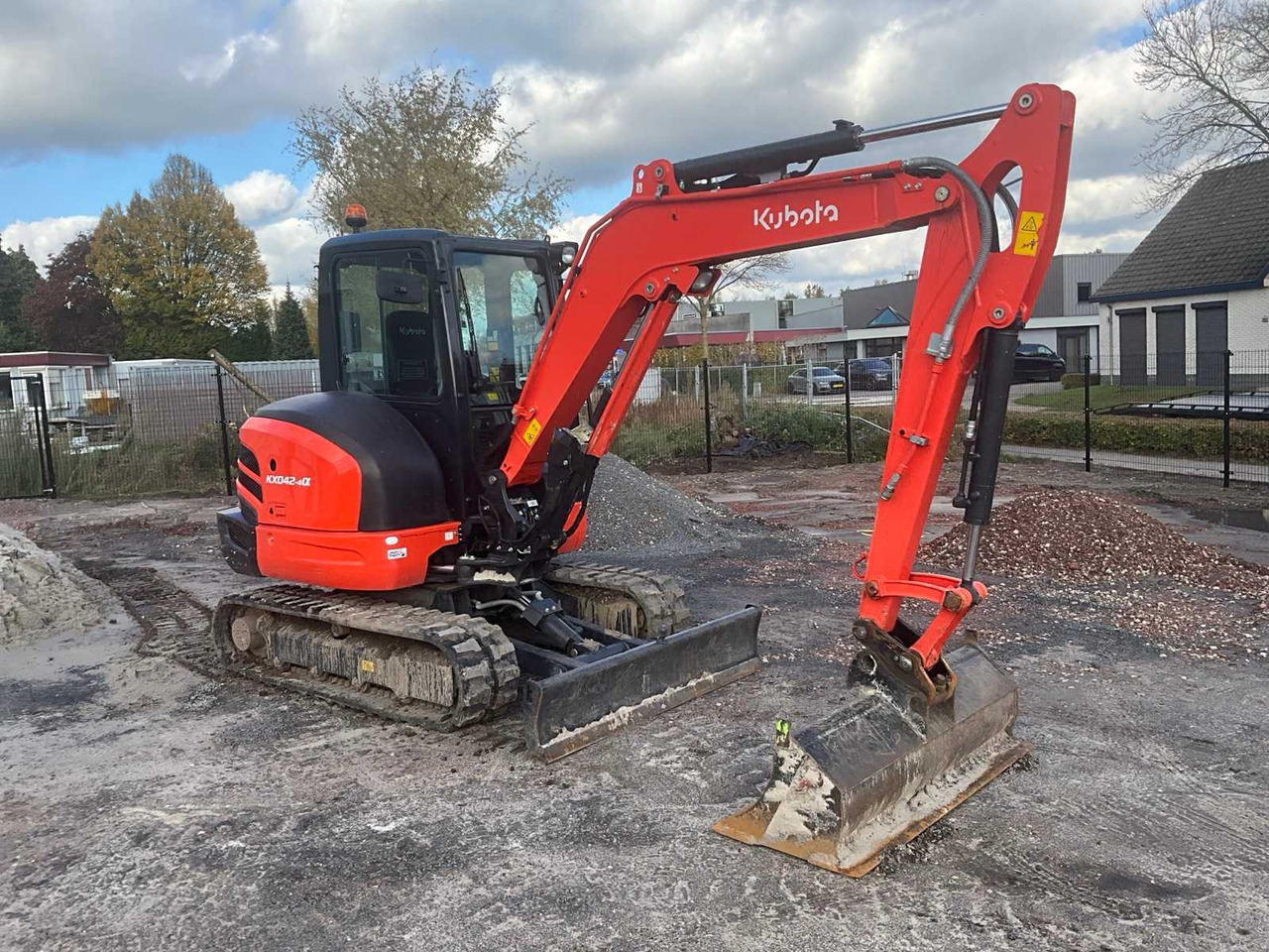 Kubota KX042-4A - Miniexcavadora: foto 4 Kubota KX042-4A - Miniexcavadora: foto 4