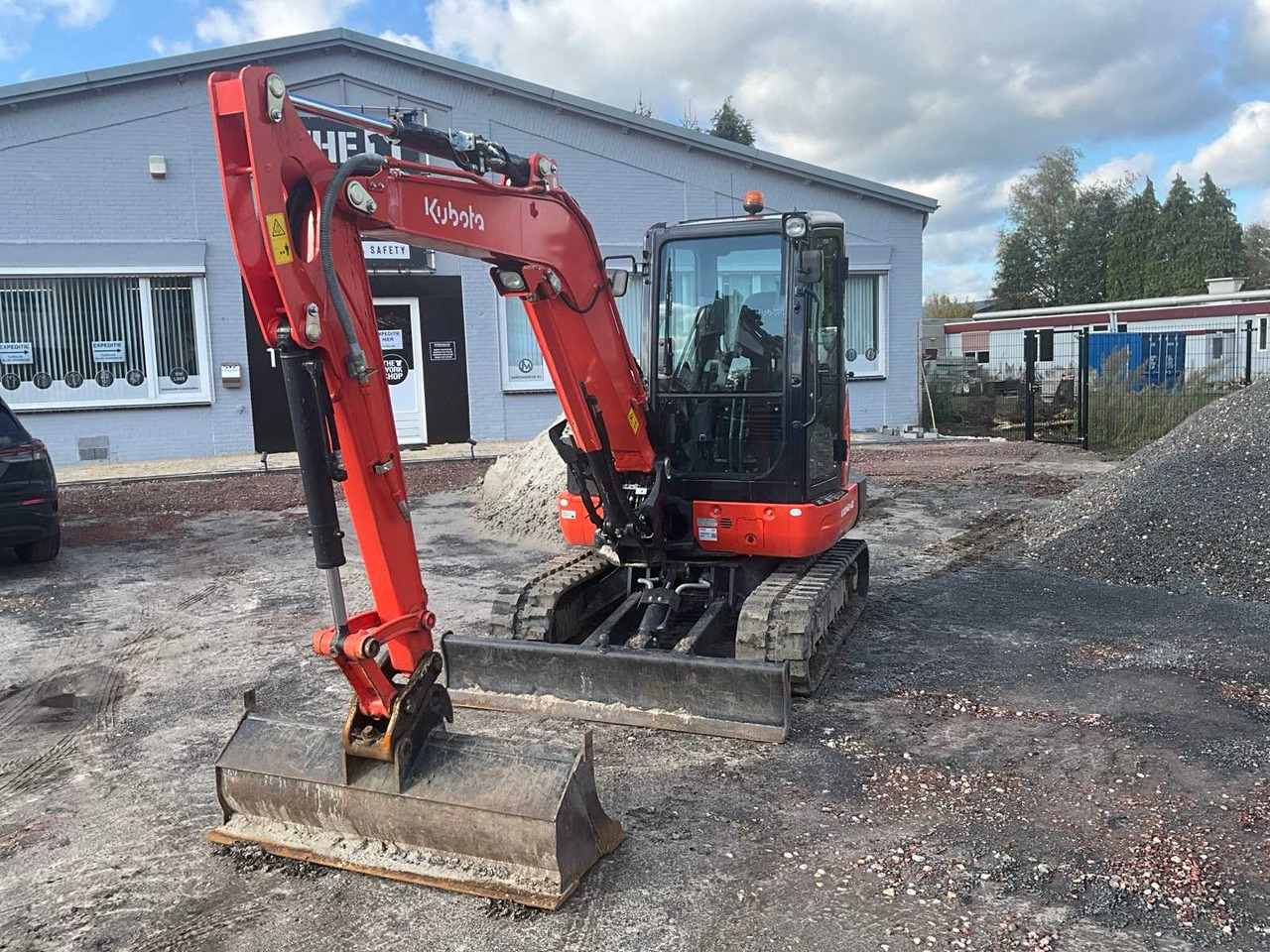 Kubota KX042-4A - Miniexcavadora: foto 1 Kubota KX042-4A - Miniexcavadora: foto 1