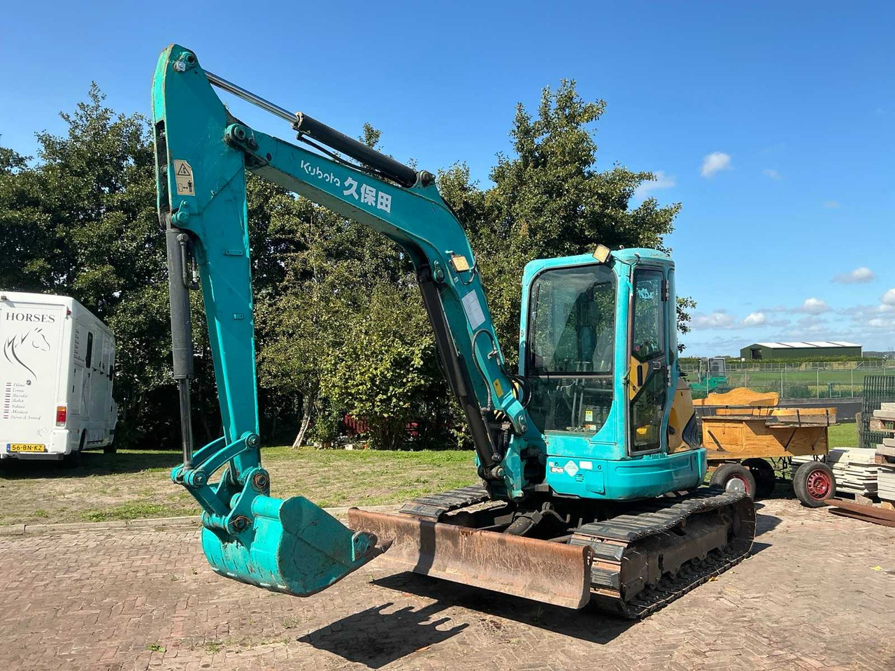 Kubota KX155-3SZ - Excavadora de cadenas: foto 1 Kubota KX155-3SZ - Excavadora de cadenas: foto 1
