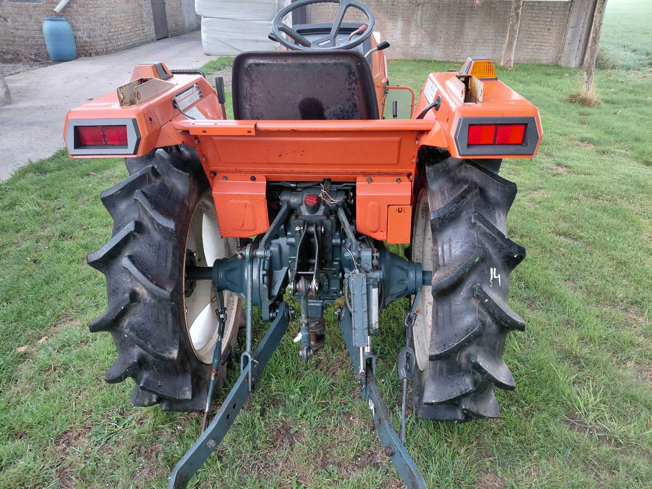 Kubota L1-18 - Mini tractor: foto 4 Kubota L1-18 - Mini tractor: foto 4