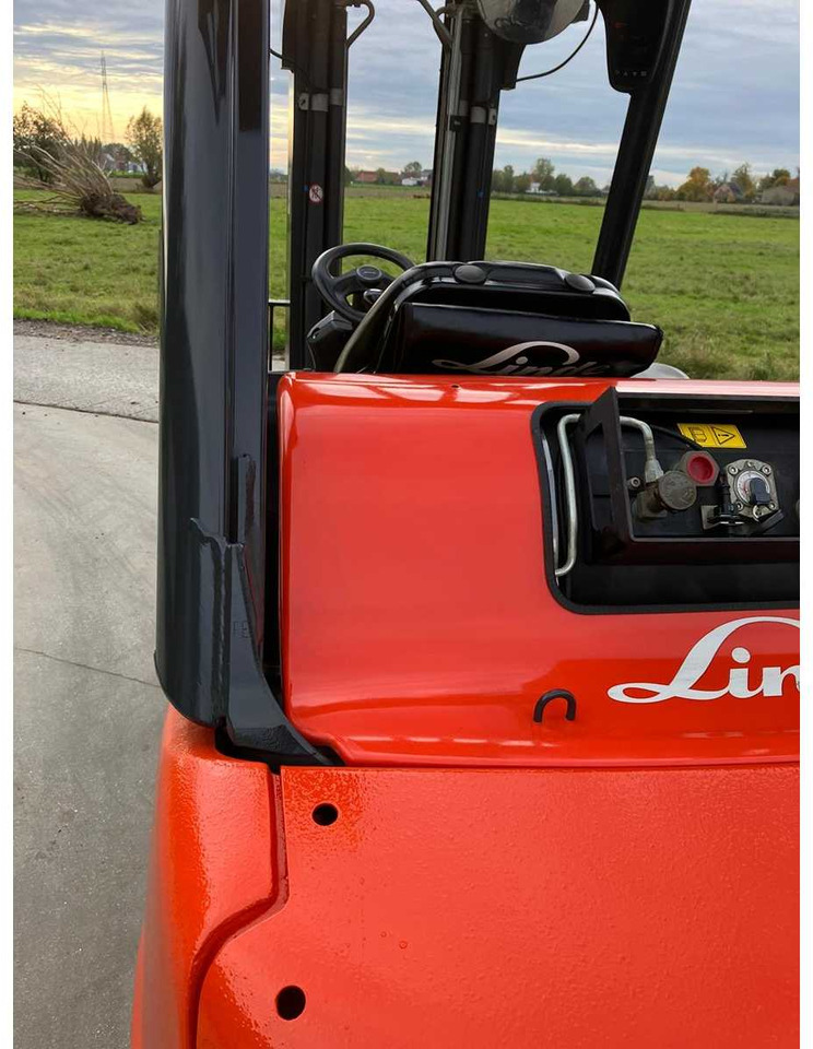 Carretilla elevadora LINDE H30T-02 FORKLIFT 2019: foto 48 Carretilla elevadora LINDE H30T-02 FORKLIFT 2019: foto 48