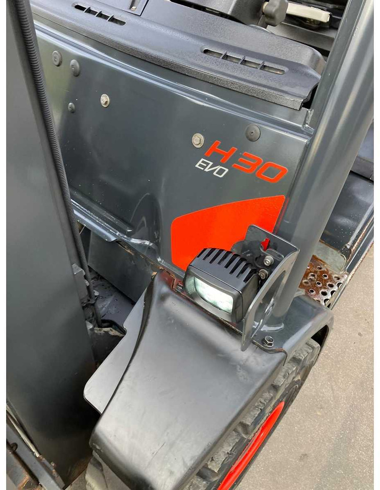Carretilla elevadora LINDE H30T-02 FORKLIFT 2019: foto 29 Carretilla elevadora LINDE H30T-02 FORKLIFT 2019: foto 29