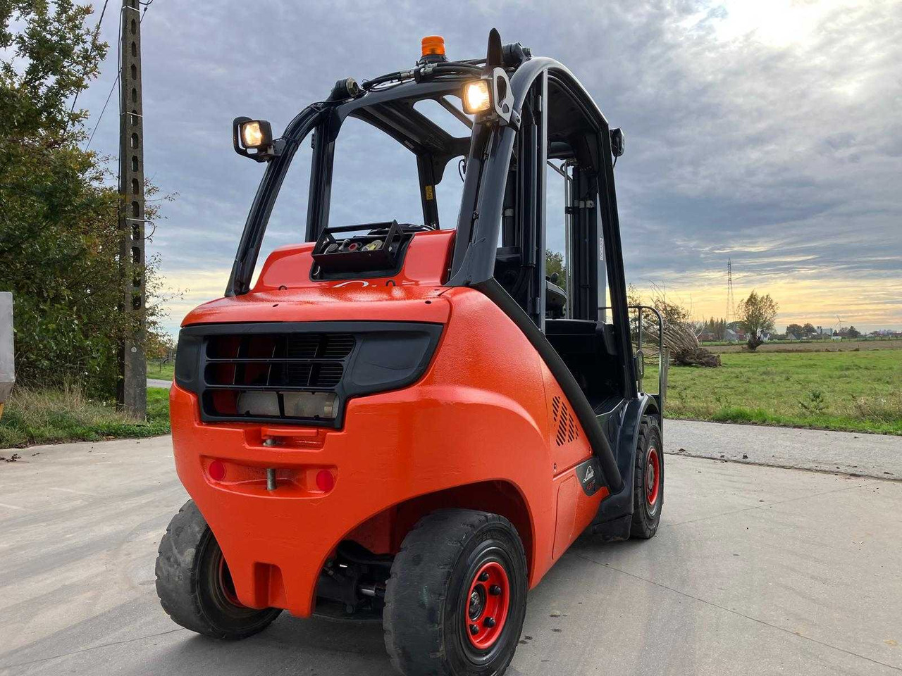 Carretilla elevadora LINDE H30T-02 FORKLIFT 2019: foto 8 Carretilla elevadora LINDE H30T-02 FORKLIFT 2019: foto 8