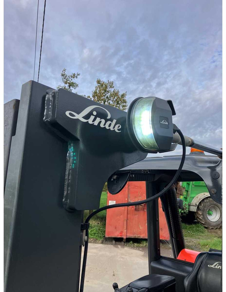 Carretilla elevadora LINDE H30T-02 FORKLIFT 2019: foto 12 Carretilla elevadora LINDE H30T-02 FORKLIFT 2019: foto 12