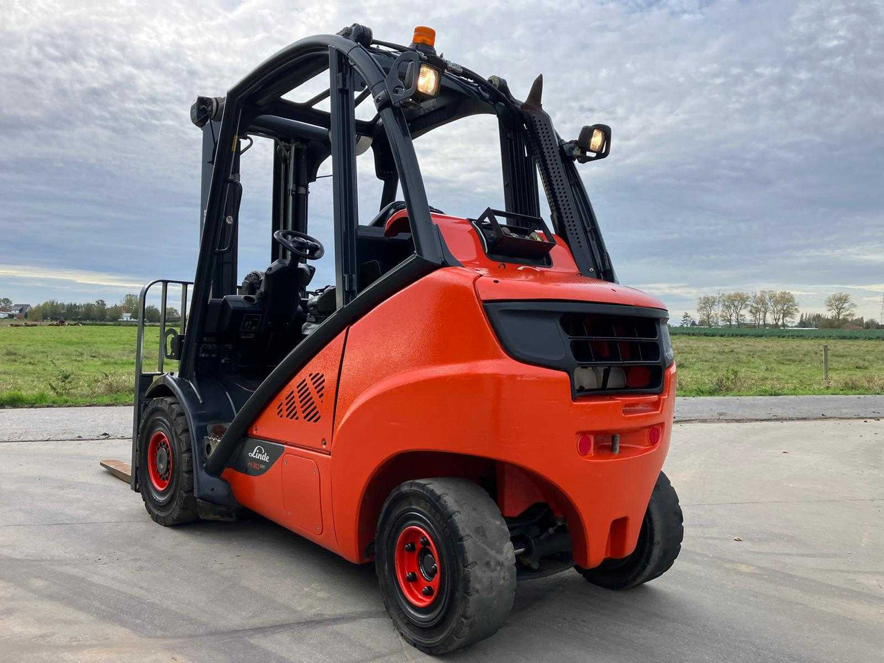 Carretilla elevadora LINDE H30T-02 FORKLIFT 2019: foto 10 Carretilla elevadora LINDE H30T-02 FORKLIFT 2019: foto 10