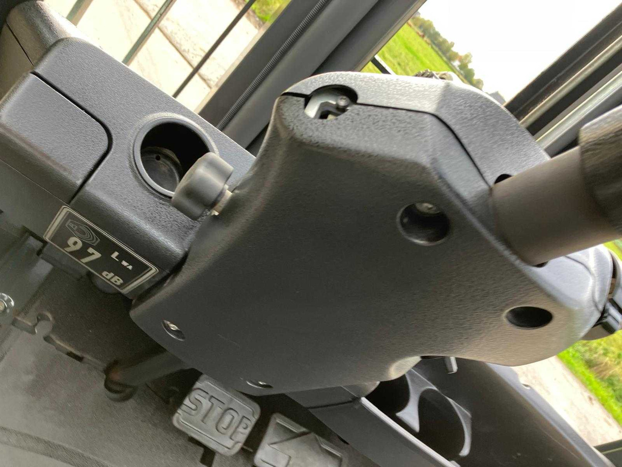 Carretilla elevadora LINDE H30T-02 FORKLIFT 2019: foto 34 Carretilla elevadora LINDE H30T-02 FORKLIFT 2019: foto 34