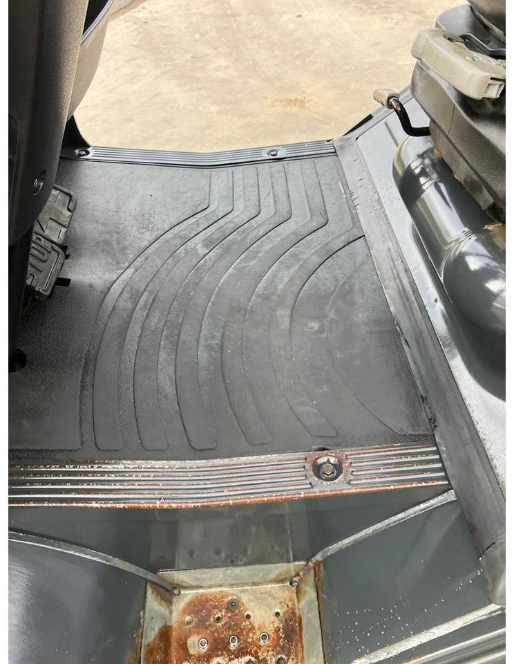 Carretilla elevadora LINDE H30T-02 FORKLIFT 2019: foto 31 Carretilla elevadora LINDE H30T-02 FORKLIFT 2019: foto 31