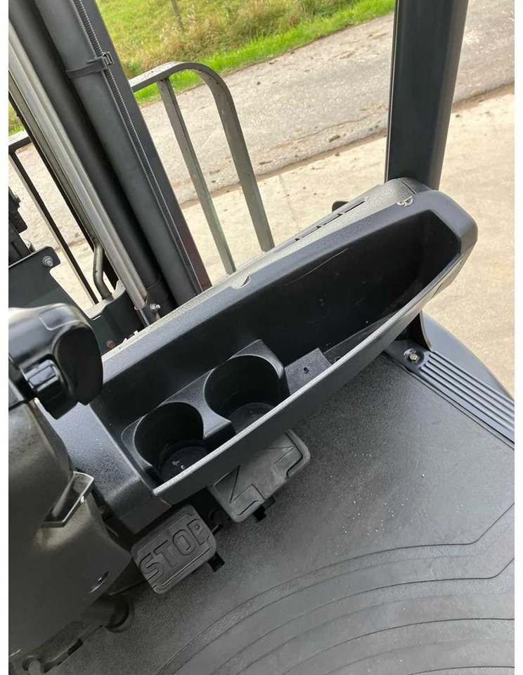Carretilla elevadora LINDE H30T-02 FORKLIFT 2019: foto 35 Carretilla elevadora LINDE H30T-02 FORKLIFT 2019: foto 35