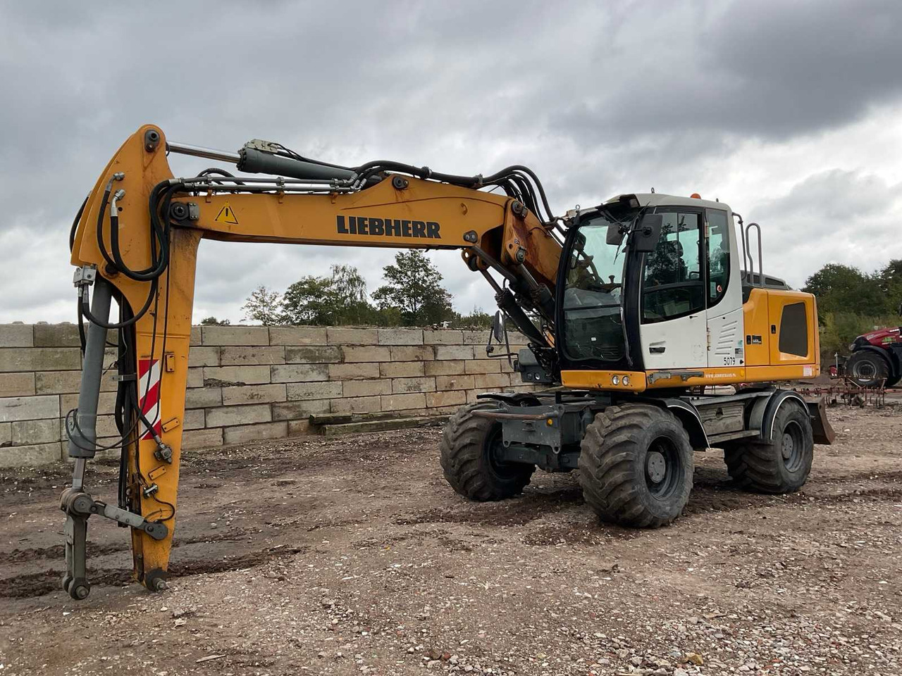 Liebherr A916-L1 - Excavadora de ruedas: foto 1 Liebherr A916-L1 - Excavadora de ruedas: foto 1