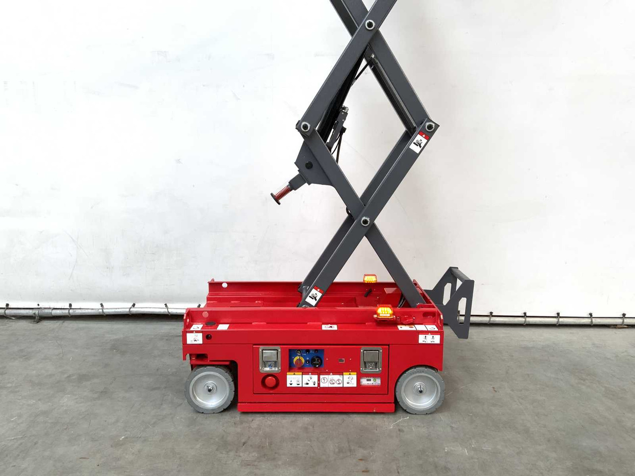 Plataforma elevadora MANTALL XE-60 MINI - SCISSOR LIFT AERIAL PLATFORM 6.4M 2024: foto 12