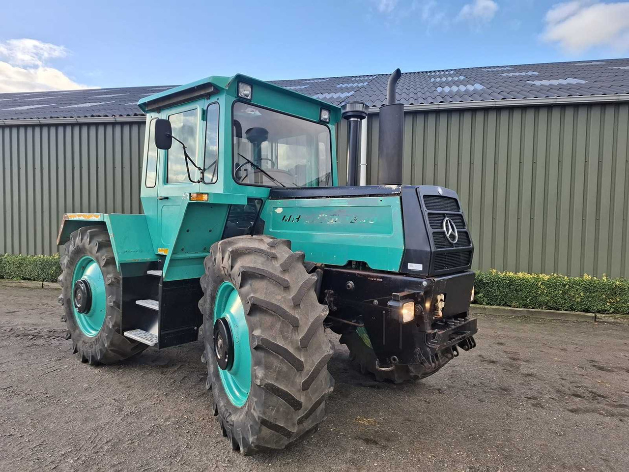 MB (MERCEDES BENZ) - 1982 - TRAC 1500 - ALL-WHEEL DRIVE AGRICULTURAL TRACTOR - Tractor: foto 2 MB (MERCEDES BENZ) - 1982 - TRAC 1500 - ALL-WHEEL DRIVE AGRICULTURAL TRACTOR - Tractor: foto 2