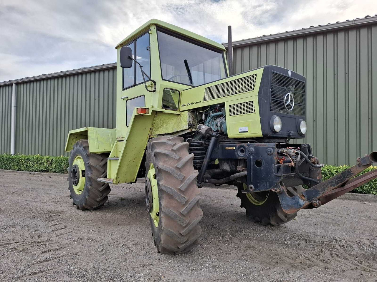 MERCEDES-BENZ - MB TRAC 800 - ALL-WHEEL DRIVE AGRICULTURAL TRACTOR - Tractor: foto 1 MERCEDES-BENZ - MB TRAC 800 - ALL-WHEEL DRIVE AGRICULTURAL TRACTOR - Tractor: foto 1