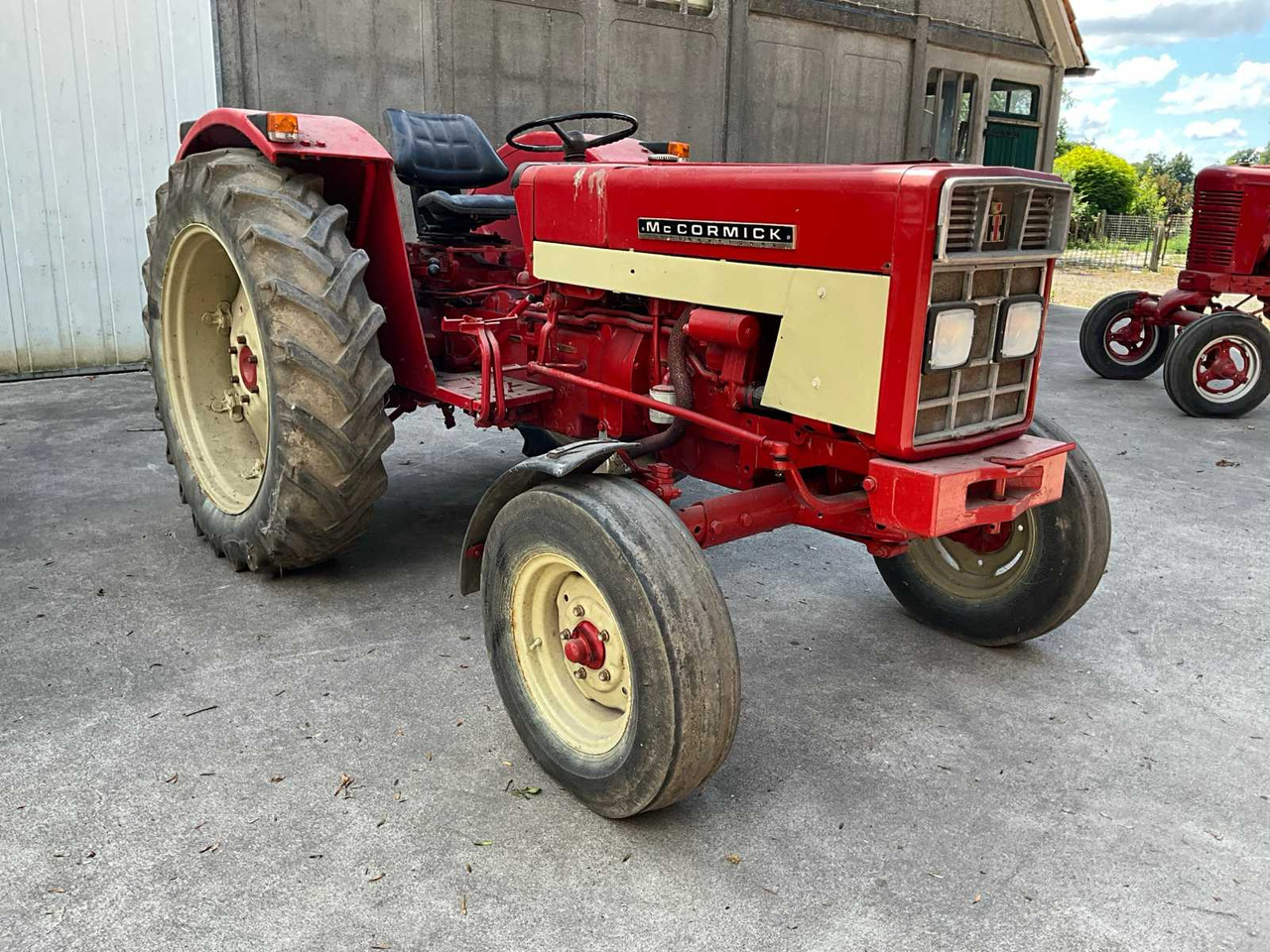 Mc cormick international 423 - Tractor: foto 2 Mc cormick international 423 - Tractor: foto 2